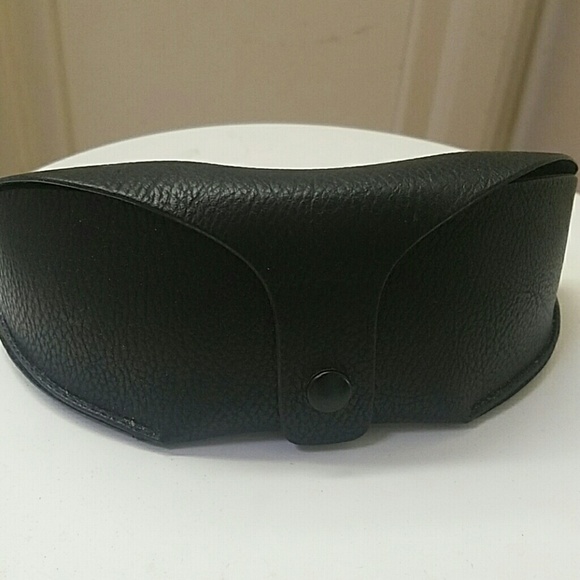 Designer Sunglasses - Picture 6 of 8